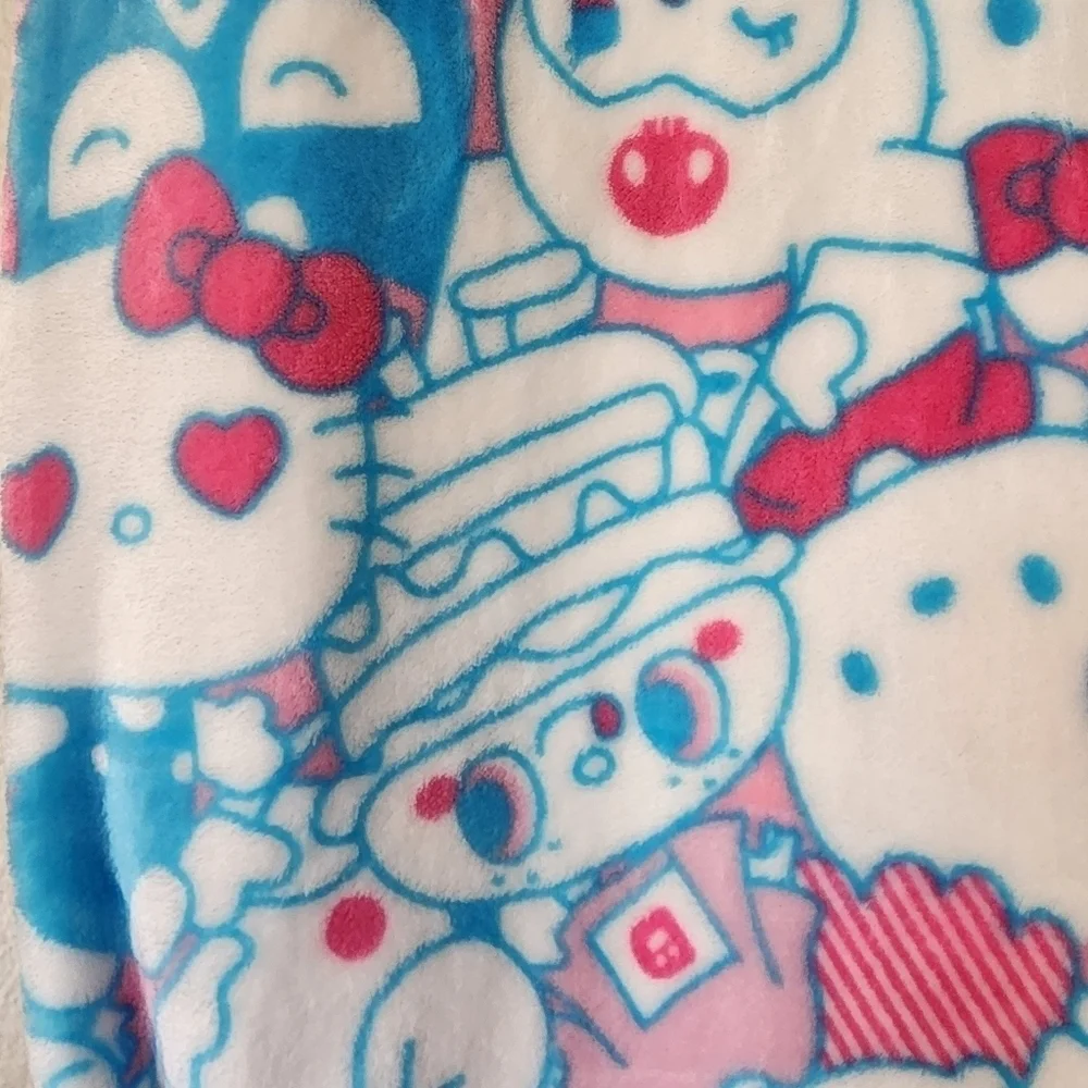 Hello Kitty and Friends Cloud Throw Blanket 60x70 NWT